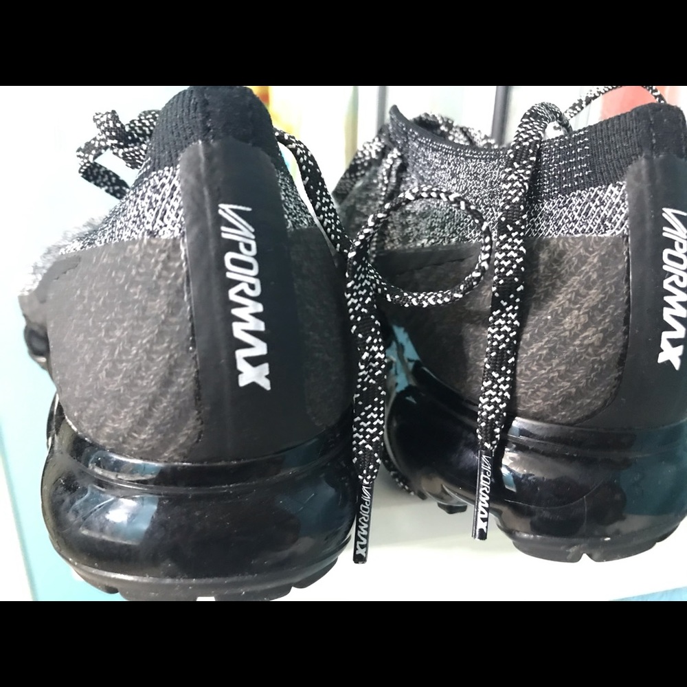 Size 8.5 VaporMax-Price is Firm